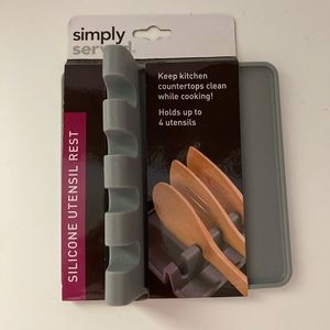 Simply Served Silicone Utensil Rest (spoon rest)